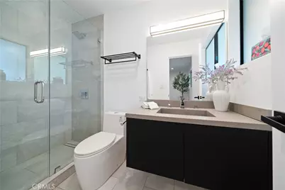 5265 Del Moreno Drive, Woodland Hills, CA 91364 - Photo 44