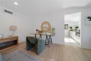 5265 Del Moreno Dr, Woodland Hills, CA 91364 - Photo 36