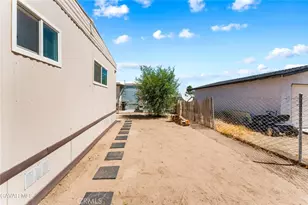 801 W Ward Ave, Ridgecrest, CA 93555 - Photo 30