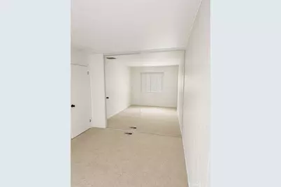 15455 Glenoaks Boulevard #226, Sylmar, CA 91342 - Photo 6