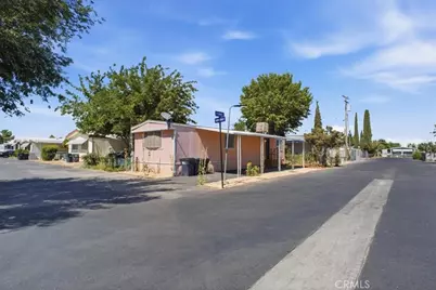 3753 E Avenue I, Space 94, Lancaster, CA 93535 - Photo 2