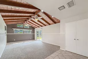 10514 Hillview Ave, Chatsworth, CA 91311 - Photo 18