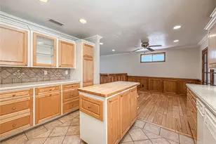 10514 Hillview Ave, Chatsworth, CA 91311 - Photo 16