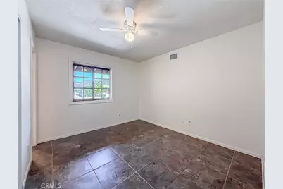 10514 Hillview Avenue, Chatsworth, CA 91311 - Photo 34