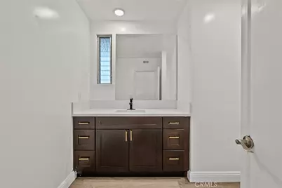9724 Bothwell, Northridge, CA 91324 - Photo 16