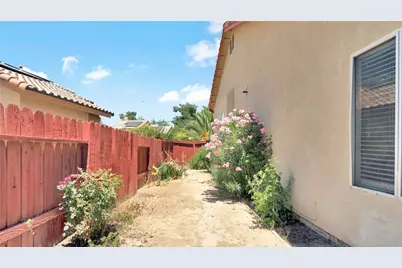 2608 Overland Avenue, Lancaster, CA 93536 - Photo 40