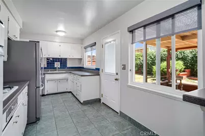 1026 W Avenue J9, Lancaster, CA 93534 - Photo 10