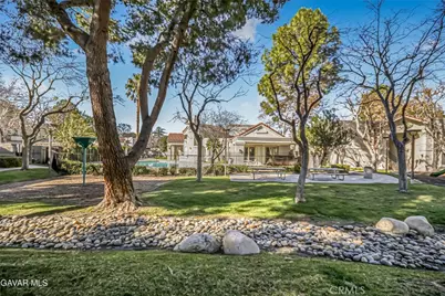 2805 W Avenue K12 Apt#143, Lancaster, CA 93536 - Photo 22