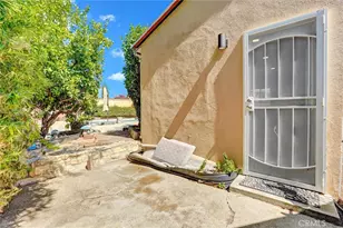 20355 Mobile, Winnetka, CA 91306 - Photo 36