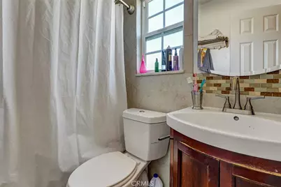 20355 Mobil, Winnetka, CA 91306 - Photo 24