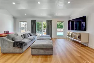 20355 Mobile, Winnetka, CA 91306 - Photo 14