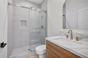 2937 10th, Los Angeles, CA 90018 - Photo 10