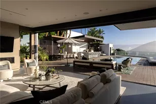 7107 Macapa Dr, Los Angeles, CA 90068 - Photo 12