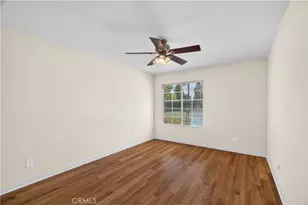 5520 Owensmouth Ave, Woodland Hills, CA 91367 - Photo 18