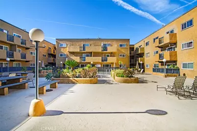 355 S Madison Avenue #310, Pasadena, CA 91101 - Photo 16