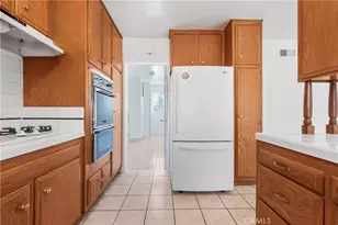 17050 Rinaldi St, Granada Hills, CA 91344 - Photo 4