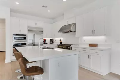 26712 Afton Lane, Valencia, CA 91381 - Photo 10