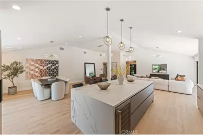 22850 Margarita Drive, Woodland Hills, CA 91364 - Photo 26
