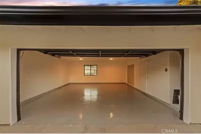 22850 Margarita Drive, Woodland Hills, CA 91364 - Photo 36