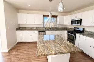 30881 Pawnee, Lucerne Valley, CA 92356 - Photo 4