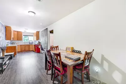 21006 Cohasset Street, Canoga Park, CA 91303 - Photo 12