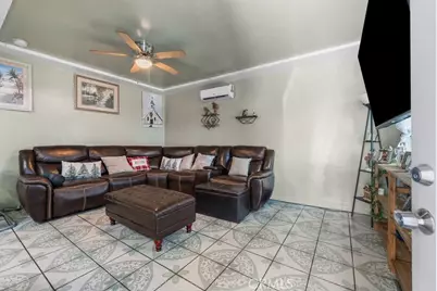 3891 Lugo, Lynwood, CA 90262 - Photo 8