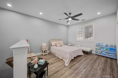28649 Farrier, Valencia, CA 91354 - Photo 34