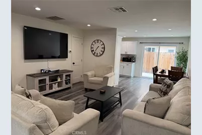 17111 Roscoe Boulevard #15, Northridge, CA 91325 - Photo 1