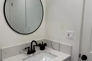 17111 Roscoe Blvd, Northridge, CA 91325 - Photo 14