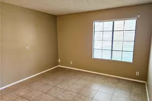 2554 Olive Dr, Palmdale, CA 93550 - Photo 20