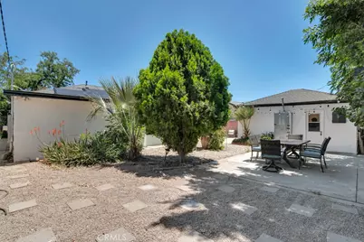 7533 Hatillo Avenue, Winnetka, CA 91306 - Photo 22