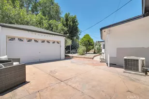 7533 Hatillo Ave, Winnetka, CA 91306 - Photo 24