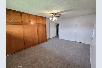 8216 S Van Ness Avenue, Los Angeles, CA 90047 - Photo 10