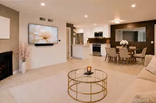 7320 Hawthorn, Los Angeles, CA 90046 - Photo 4