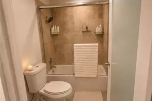 7320 Hawthorn, Los Angeles, CA 90046 - Photo 14