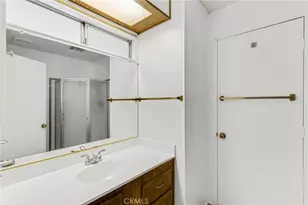 8811 Canoga Ave, Canoga Park, CA 91304 - Photo 14