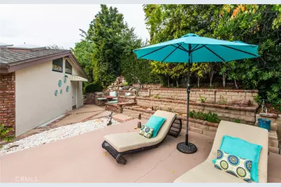 16722 Knollwood Drive, Granada Hills, CA 91344 - Photo 36