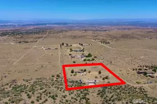 29935 Maypath Rd, Juniper Hills, CA 93543 - Photo 56