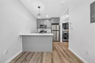 19243 Knapp St, Northridge, CA 91324 - Photo 24