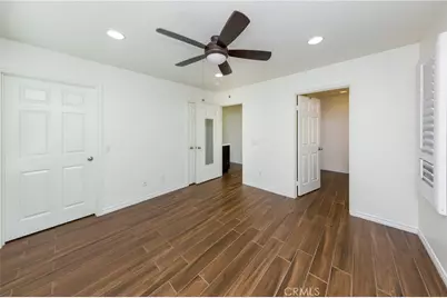 14705 Sherman Way, Van Nuys, CA 91405 - Photo 12