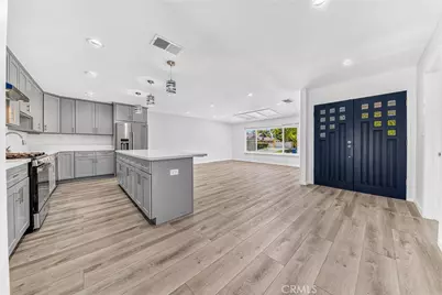 19243 Knapp St, Northridge, CA 91324 - Photo 6