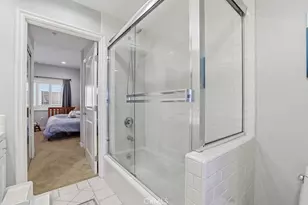 11504 Moorpark St, Studio City, CA 91602 - Photo 14