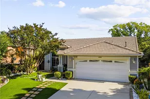 27908 Rainier Rd, Castaic, CA 91384 - Photo 4