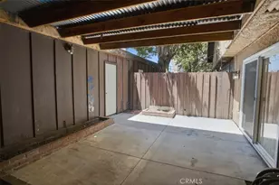 7509 Winnetka Ave, Winnetka, CA 91306 - Photo 18