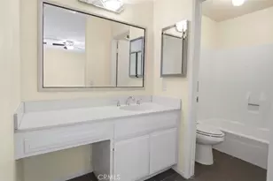 7509 Winnetka Ave, Winnetka, CA 91306 - Photo 10