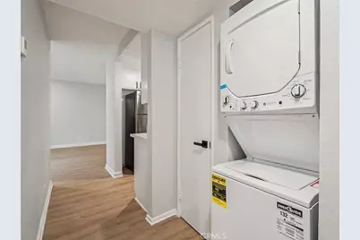 420 W Windsor, Glendale, CA 91204 - Photo 6