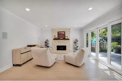 869 Admiral Court, Oak Park, CA 91377 - Photo 12