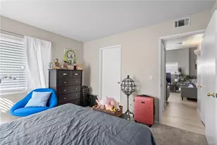 24496 Valle Del Oro, Newhall, CA 91321 - Photo 10