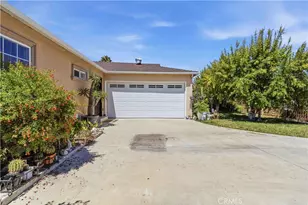 19406 Enadia, Reseda, CA 91335 - Photo 4