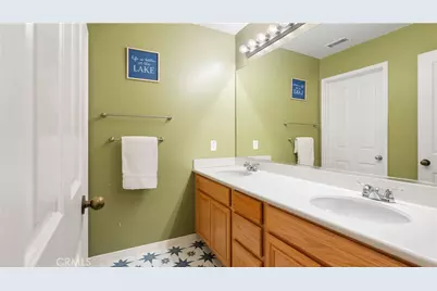 26009 Twain Place, Stevenson Ranch, CA 91381 - Photo 28